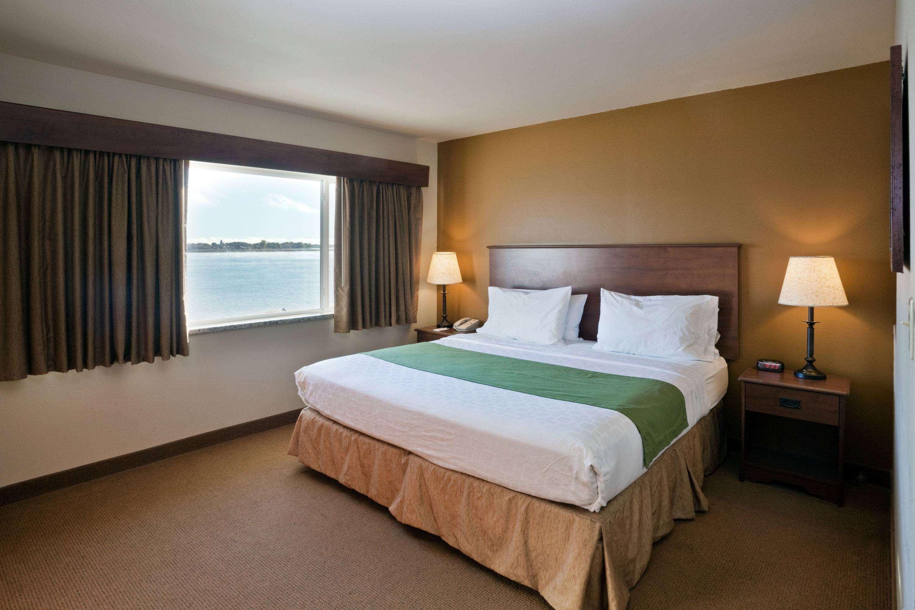 Americinn By Wyndham Fort Pierre Conference Center Buitenkant foto